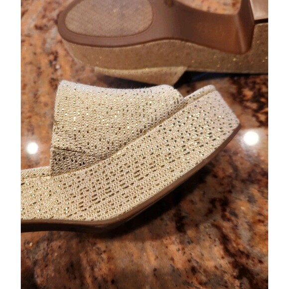 Jessica Simpson Women's Elenoa Gold Platform Slide Sandal Heel, 9.5, New - Picture 9 of 9